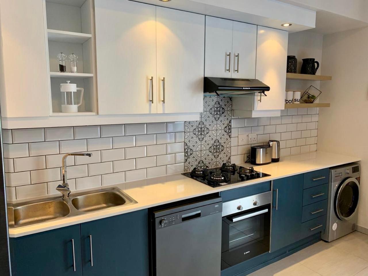 Oyster Lagoon Villa - Luxurious 2 Bed Apartment In Knysna Eksteriør billede