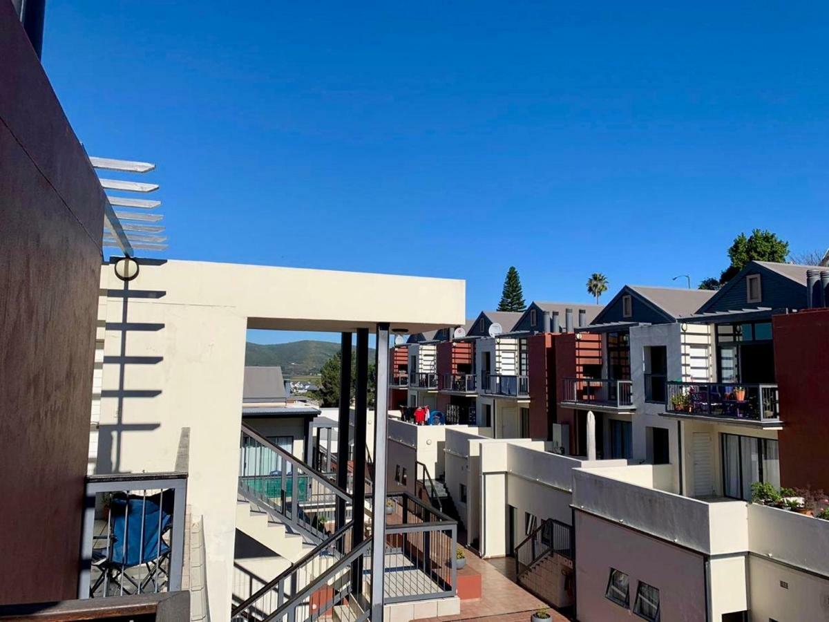 Oyster Lagoon Villa - Luxurious 2 Bed Apartment In Knysna Eksteriør billede
