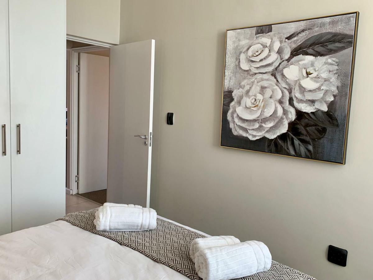 Oyster Lagoon Villa - Luxurious 2 Bed Apartment In Knysna Eksteriør billede